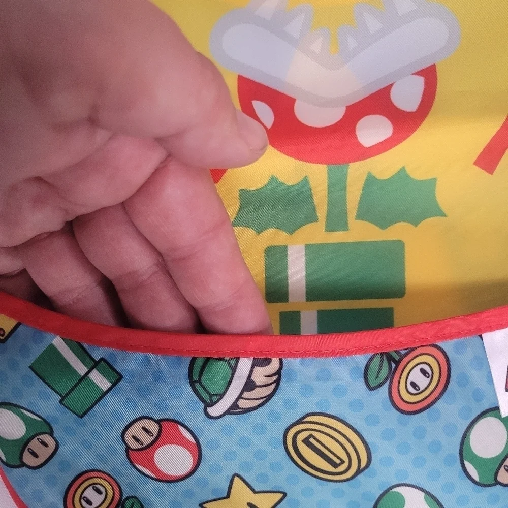New Super Mario Bumpkins Bibs 2Pack 6-24M